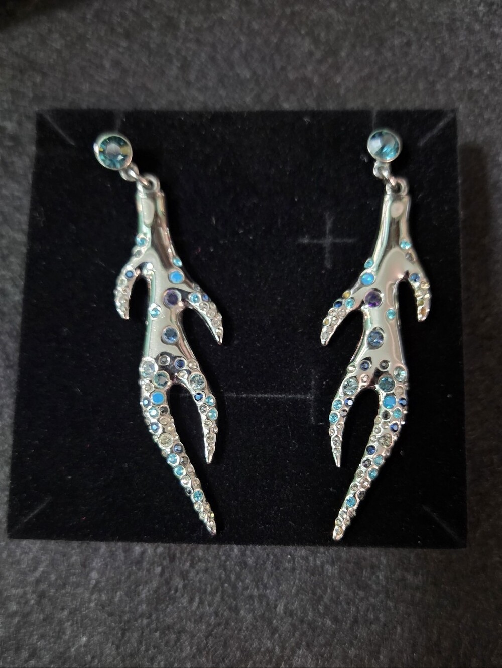 Like New Swarovski Blue & Silver Earrings